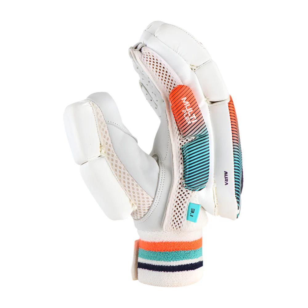 Kookaburra Aura 3.1 Batting Gloves (2025) - Image 3